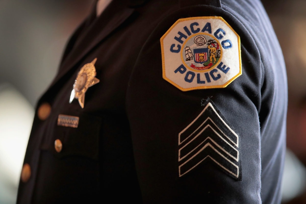 Image of Chicago Police officer