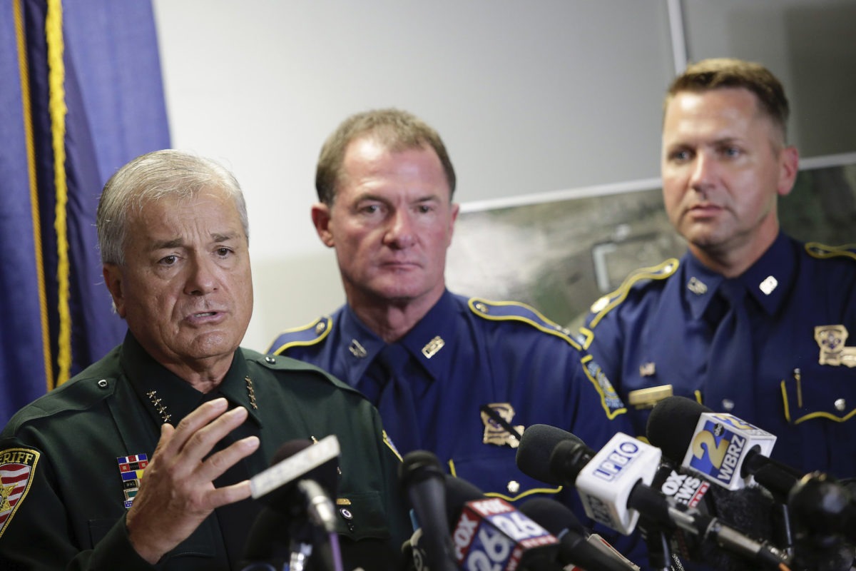 Photo of sheriff at a press conference